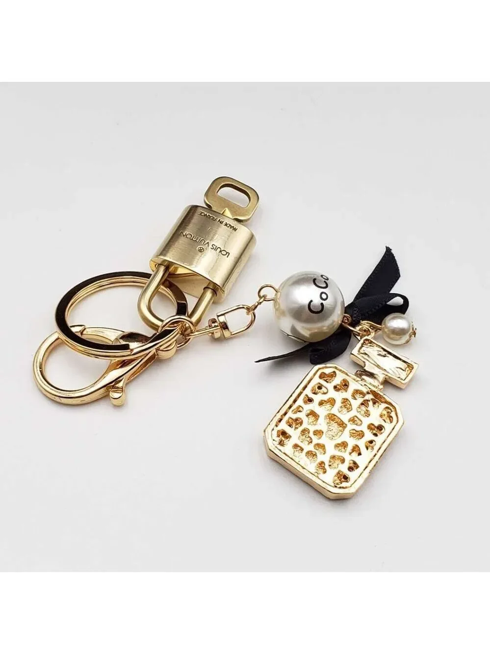 Authentic Louis Vuitton Gold Padlock & Key 🔒 LV Bag Charm w/ Unbranded Keychain